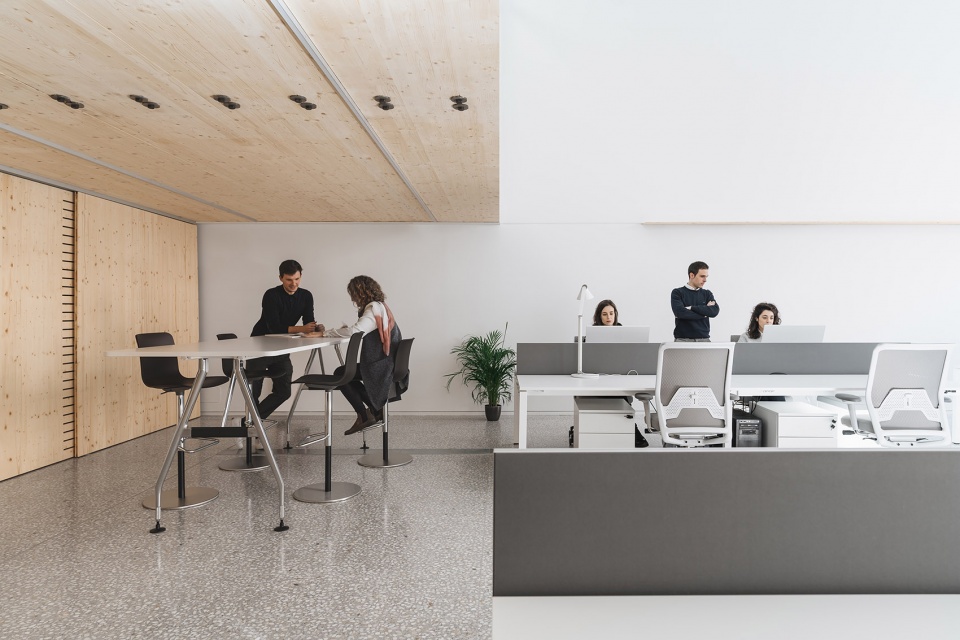 装修完工别着急签字，先按这个验收标准逐项查